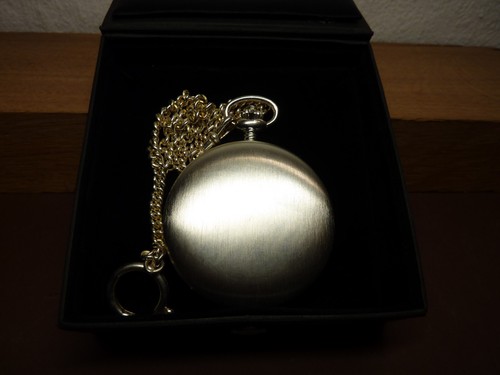 Silberne taschenuhr von regent - silberne,